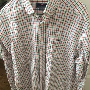 Men’s Vineyard Vines Medium Shirt!